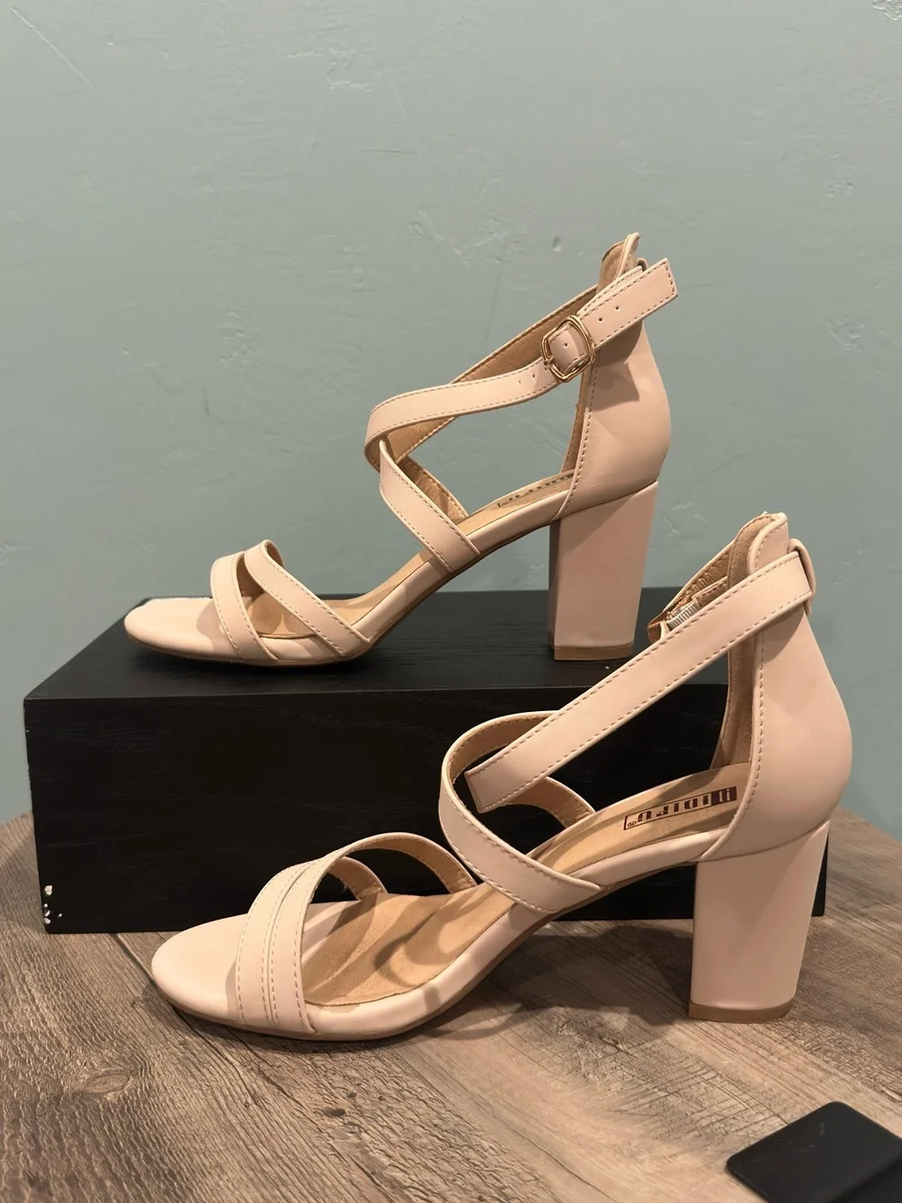 IDIFU IN3 Grace Nude Strappy Block Heel Sandals Size 8.5